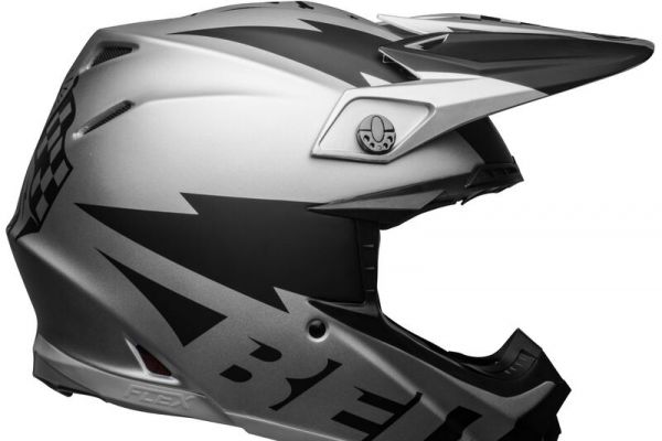 bell-moto-9-flex-carbon-dirt-motorcycle-helmet-breakaway-matte-silver-black-right67206A3A-55AF-D343-8592-8C8CC8C5BE7E.jpg